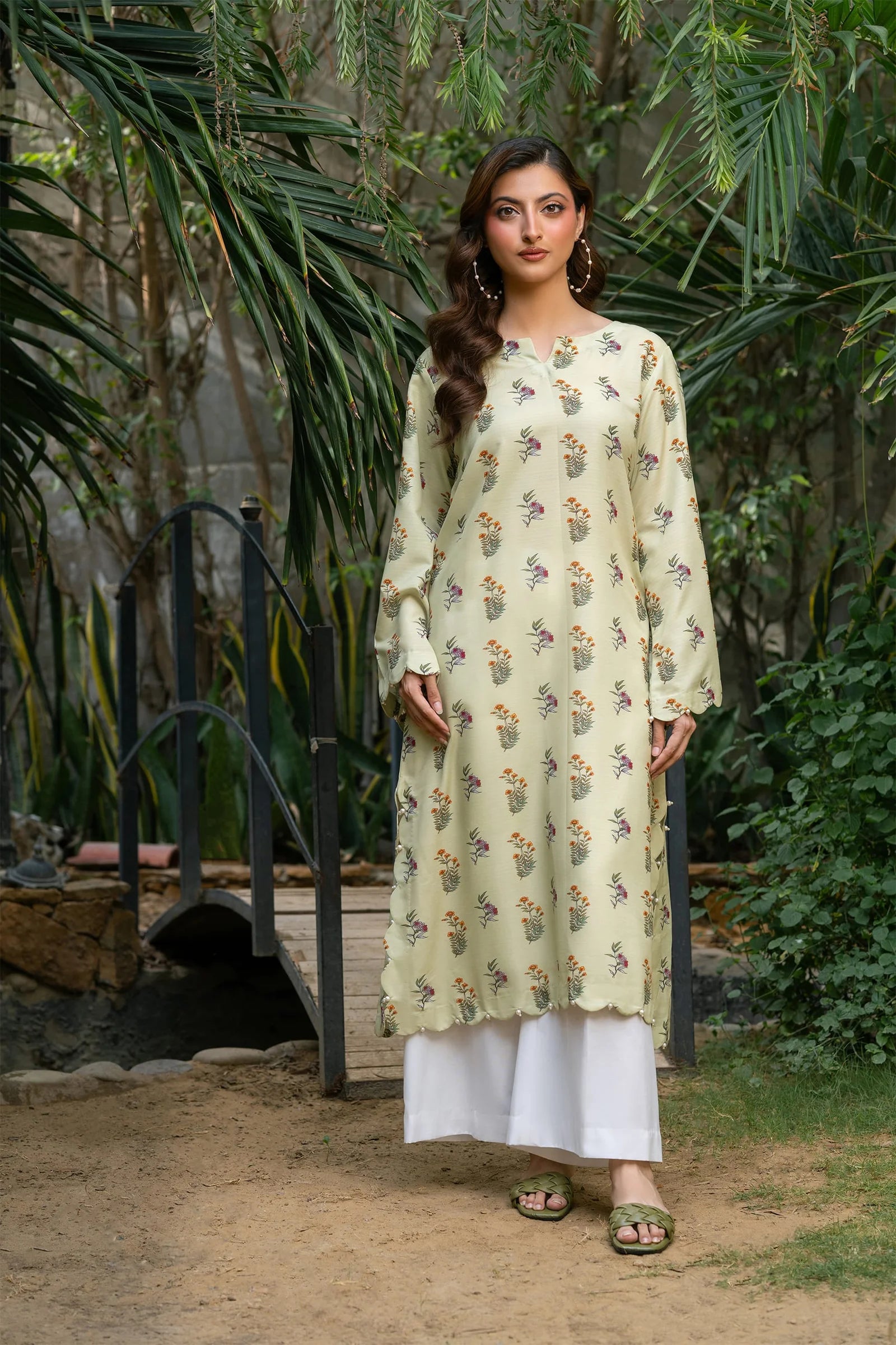 Light Sage Floral 2-Piece Set